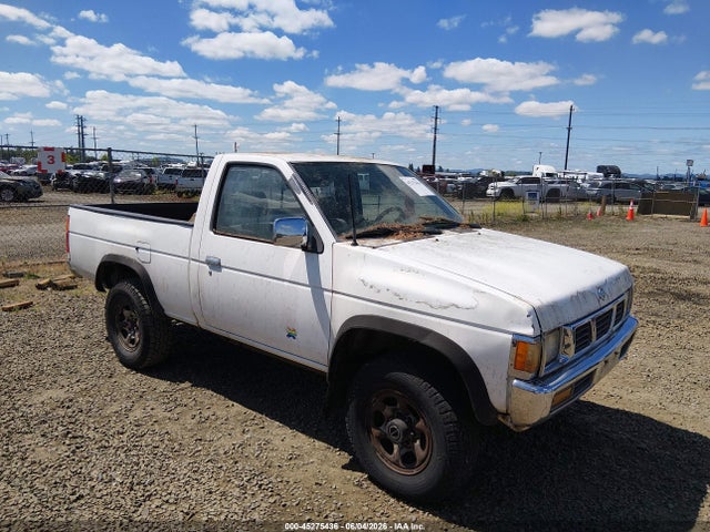 Salvage Nissan Truck Image