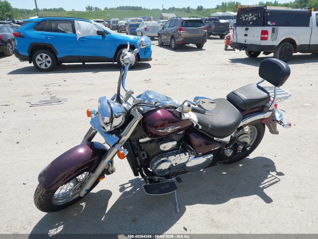 Suzuki Vl800