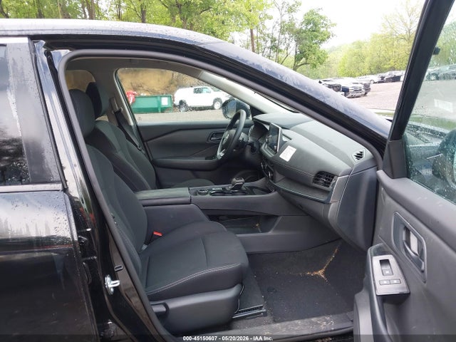 Nissan Rogue S Intelligent Awd