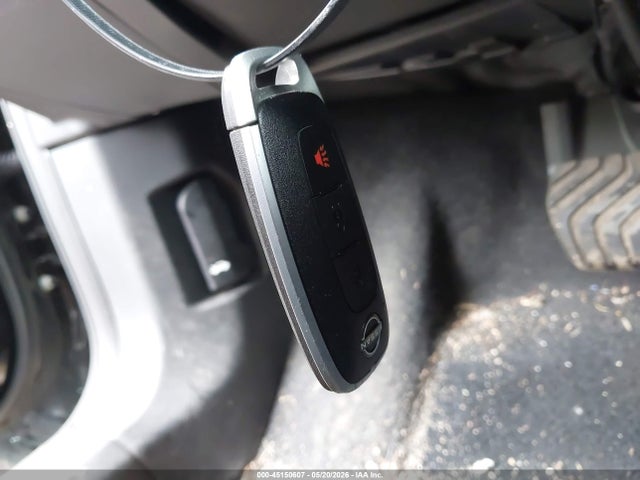 Nissan Rogue S Intelligent Awd