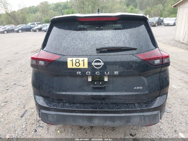 Nissan Rogue S Intelligent Awd