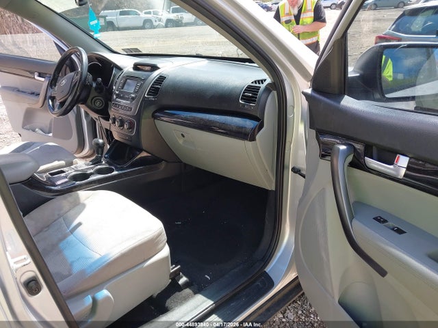 Kia Sorento Lx