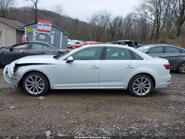 Audi A4 45 Premium