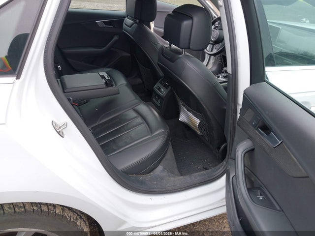 Audi A4 45 Premium