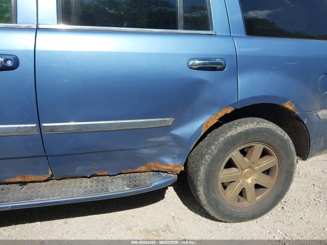 Chrysler Aspen Limited