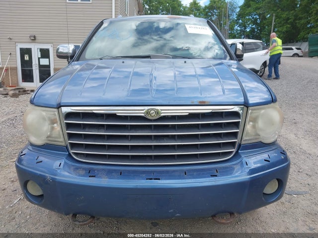 Chrysler Aspen Limited