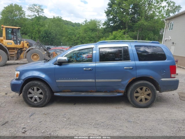 Chrysler Aspen Limited