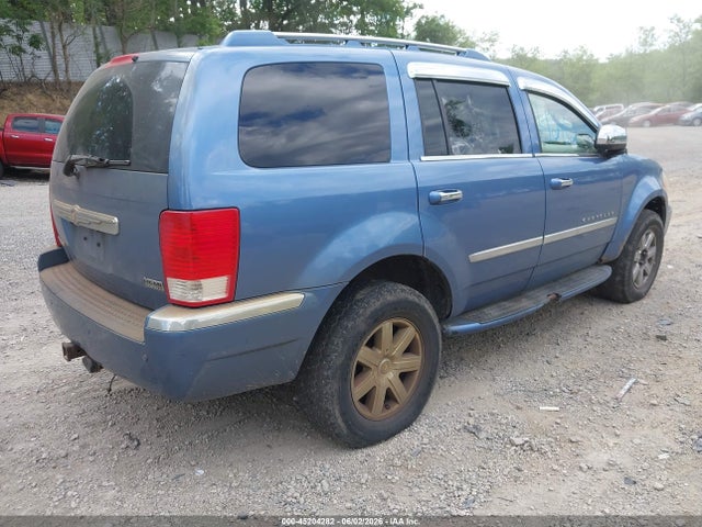 Chrysler Aspen Limited