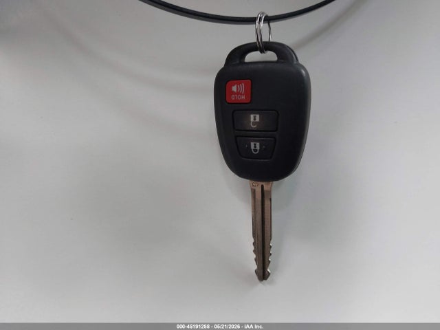 Toyota Prius c Two