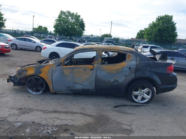 Dodge Avenger Se