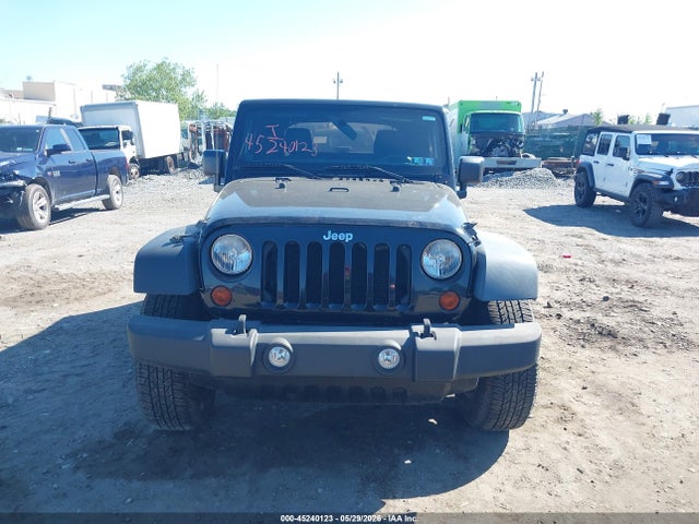 Jeep Wrangler Sport