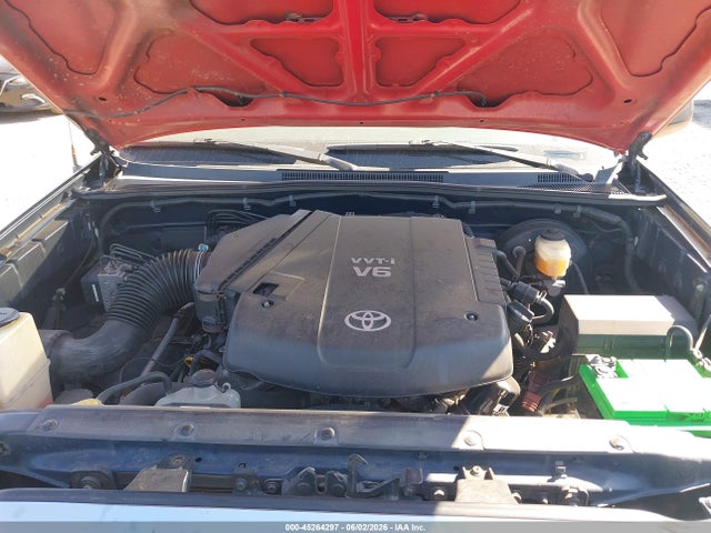 Toyota Tacoma Base V6