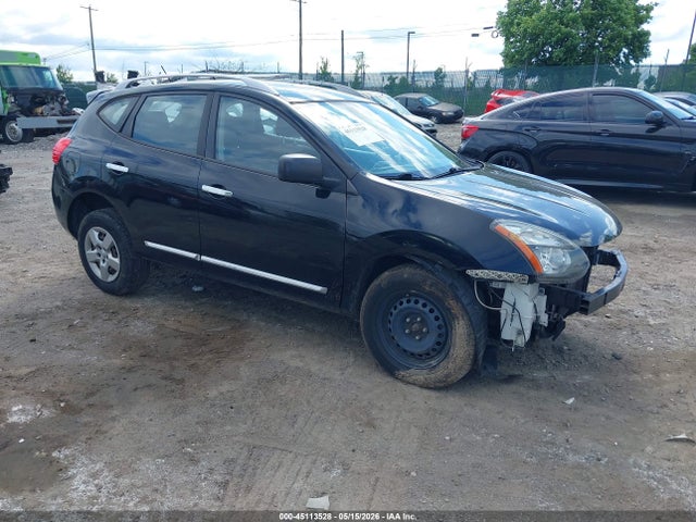 Salvage Nissan Rogue Image