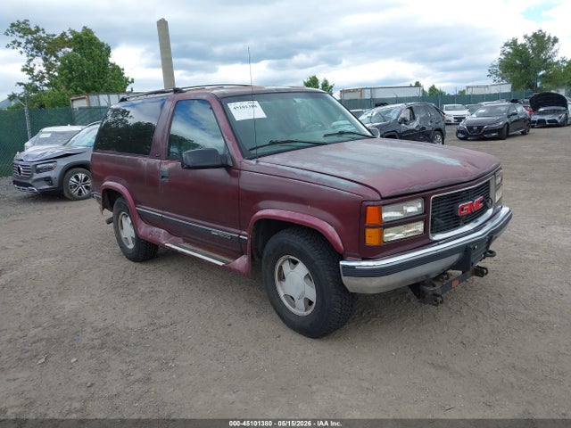 Salvage GMC Yukon Image