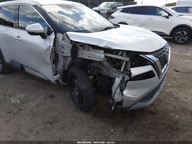 Nissan Rogue Sv Intelligent Awd