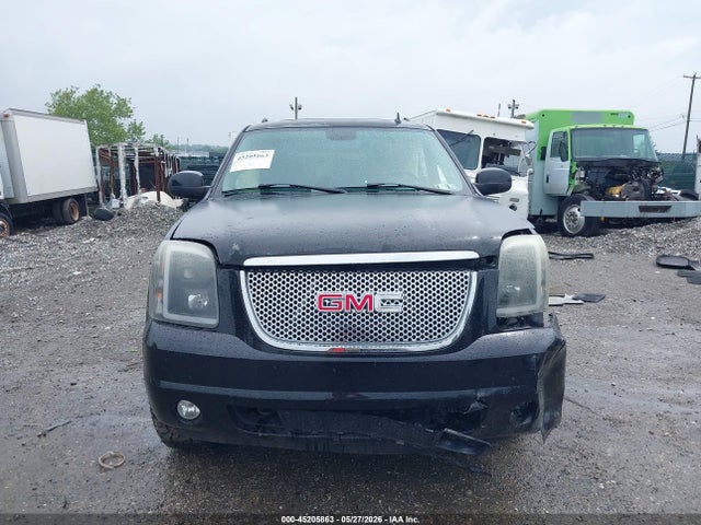 GMC Yukon Denali