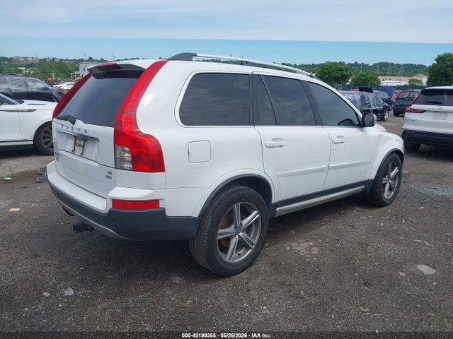 Volvo XC90 3.2 R-design