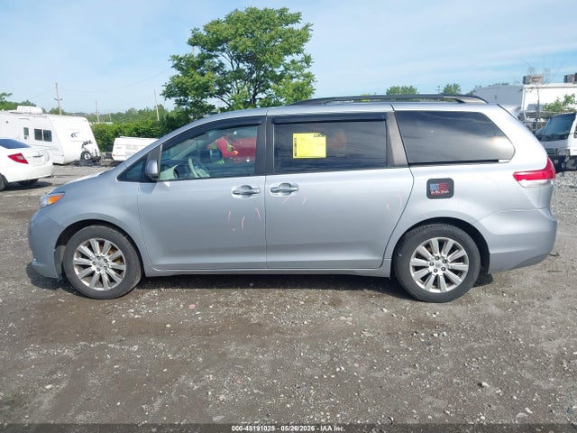 Toyota Sienna Xle 7 Passenger