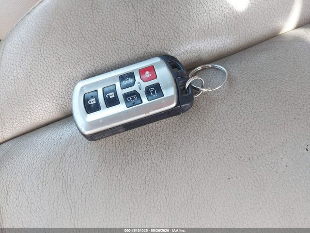 Toyota Sienna Xle 7 Passenger