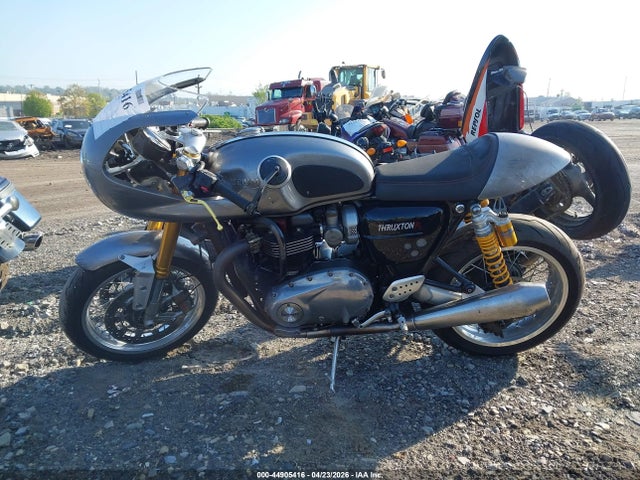 Triumph Thruxton 1200 R