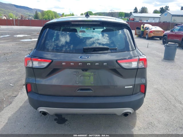 Ford Escape S