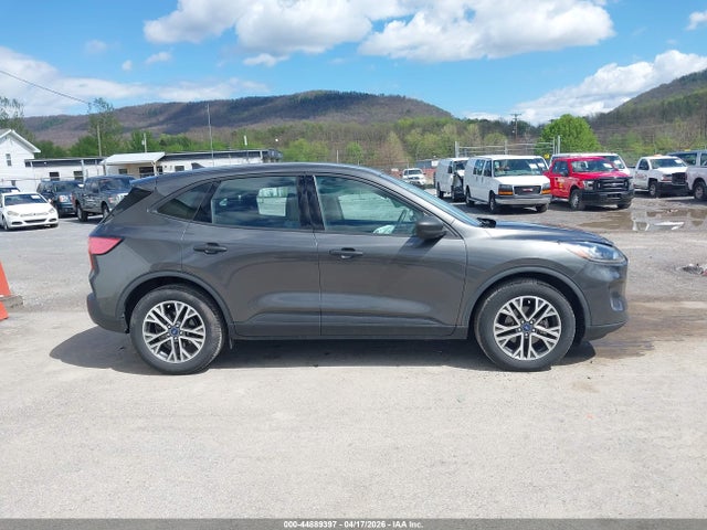 Ford Escape S
