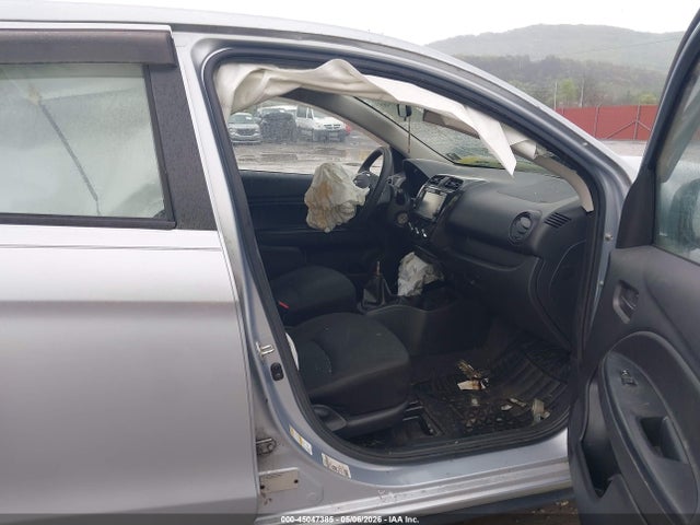 Mitsubishi Mirage Es