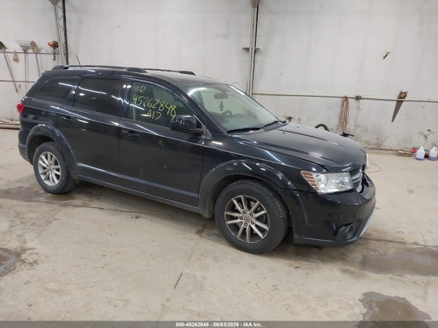 Salvage Dodge Journey Image