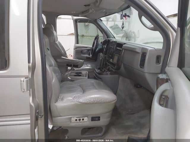 GMC Savana Upfitter