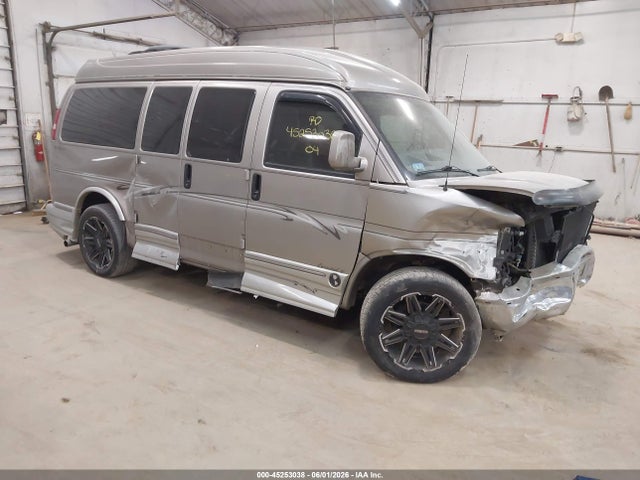 Salvage GMC Savana Image