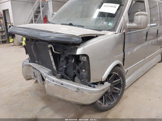 GMC Savana Upfitter