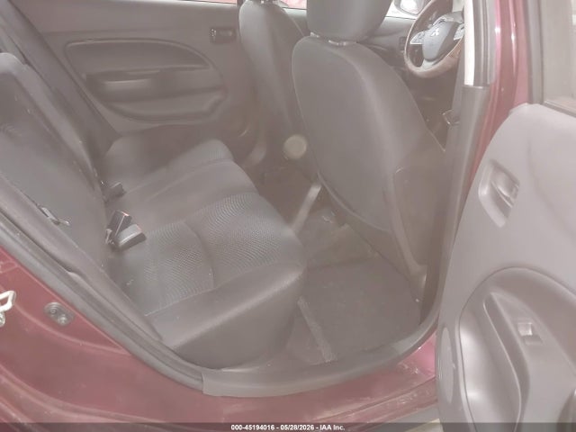 Mitsubishi Mirage Es