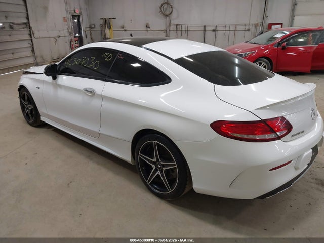 Mercedes-Benz C-Class 4matic