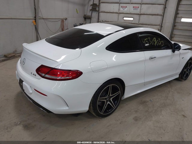 Mercedes-Benz C-Class 4matic