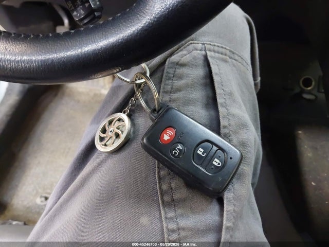 Toyota Prius Advanced