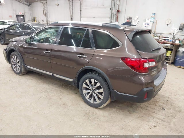 Subaru Outback 2.5i Touring