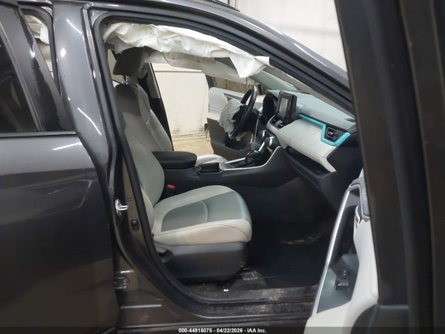 Toyota RAV4 Xle Premium
