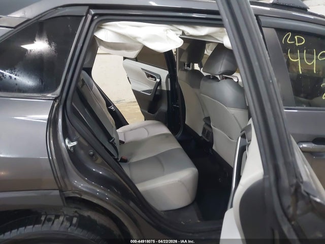 Toyota RAV4 Xle Premium