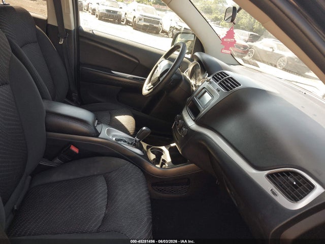 Dodge Journey Sxt