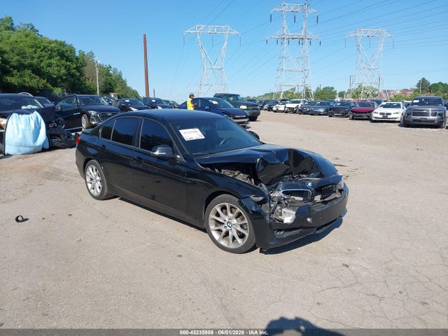 Salvage BMW 3 Series Image