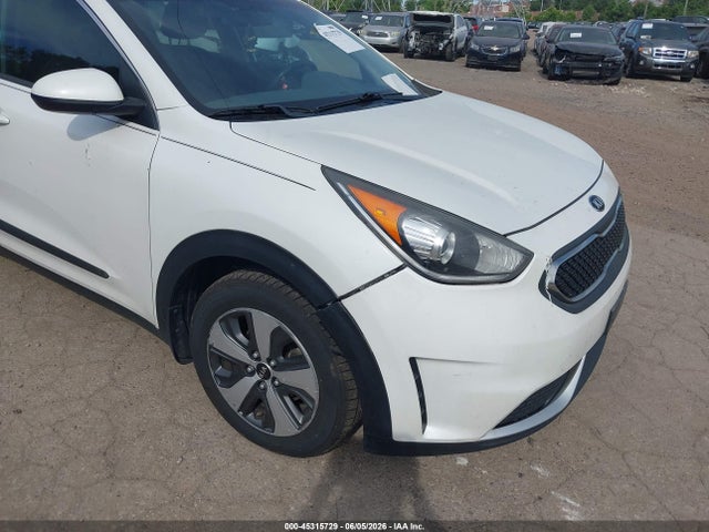Kia Niro Lx