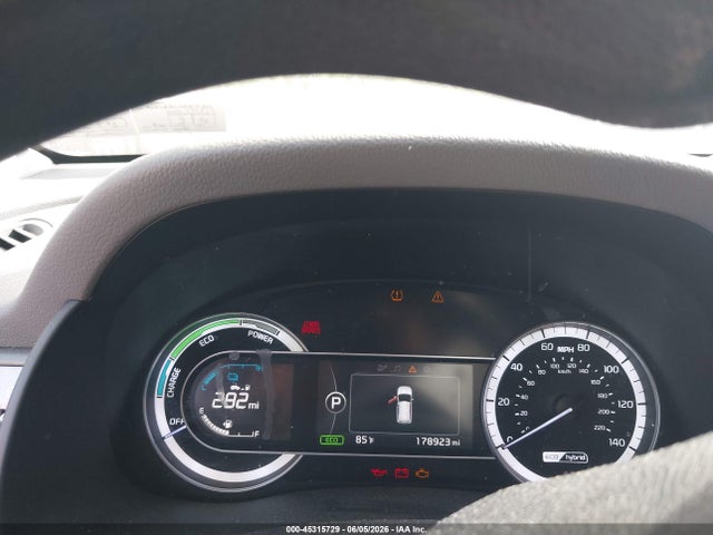 Kia Niro Lx