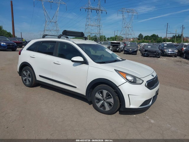 Salvage Kia Niro Image
