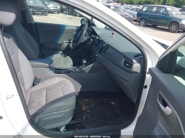 Kia Niro Lx
