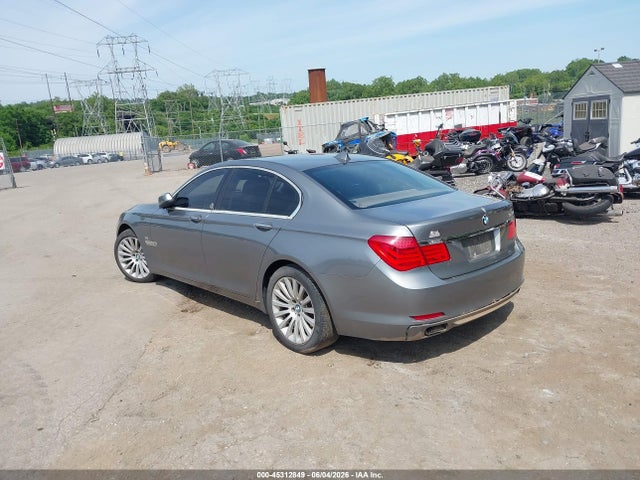 BMW 7 Series Xdrive
