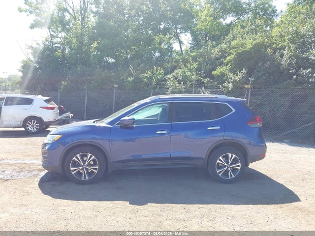 Nissan Rogue Sv