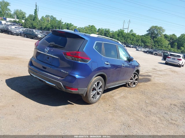 Nissan Rogue Sv