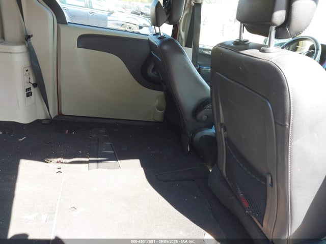Chrysler Town & Country Touring