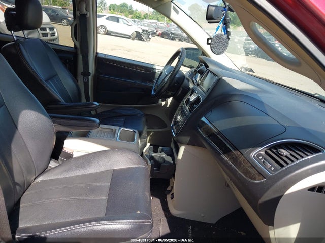 Chrysler Town & Country Touring