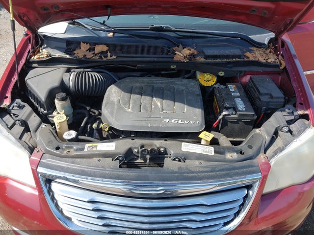 Chrysler Town & Country Touring